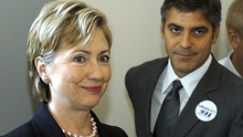 George Clooney tham gia đội sao Hollywood ủng hộ bà Hillary Clinton